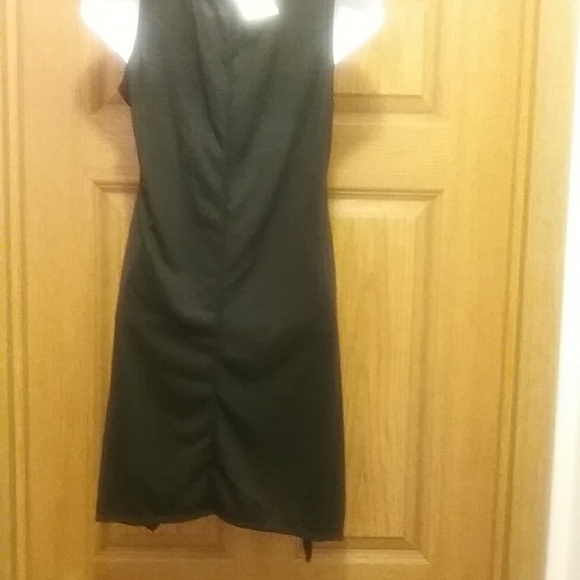 Top - Picture 2 of 3